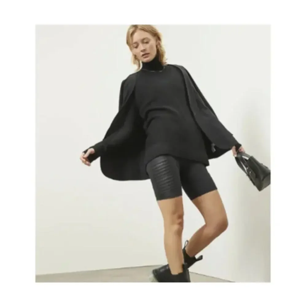 Athleta Delancey Gleam Moto Shorts Size XL Black High Rise Sculptek Like New